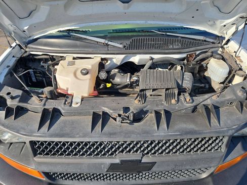 Used 2007 Chevrolet Express 2500 RWD image 29