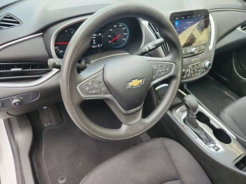 Certified 2022 Chevrolet Malibu LT image 10