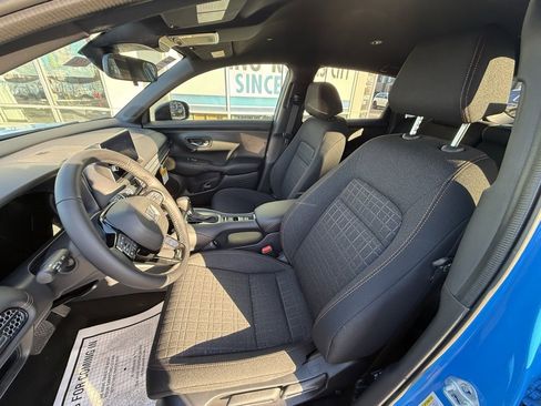 New 2026 Honda HR-V Sport image 7