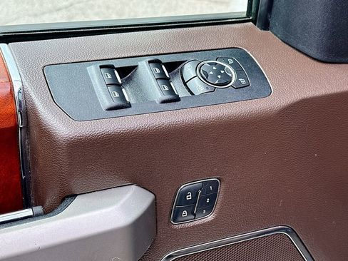 Used 2019 Ford F150 King Ranch w/ Equipment Group 601A Luxury AWD/4WD image 21
