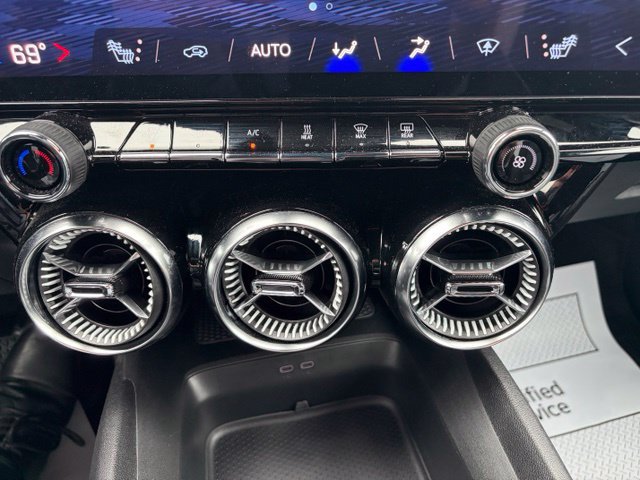 Used 2024 Chevrolet Blazer EV LT AWD/4WD image 28