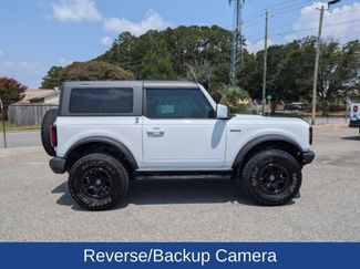 Used 2021 Ford Bronco Outer Banks w/ Sasquatch Package AWD/4WD video 3
