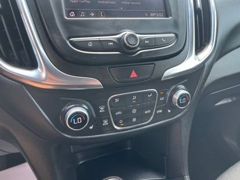 Used 2021 Chevrolet Equinox LT AWD/4WD image 14