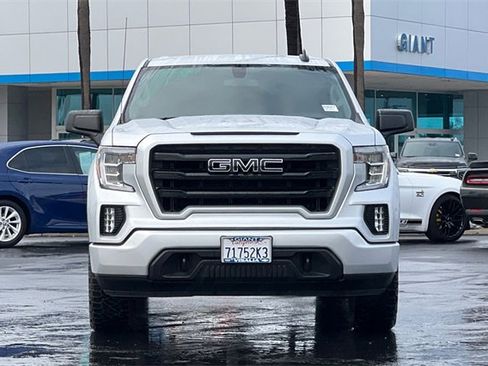 Used 2022 GMC Sierra 1500 Elevation image 9