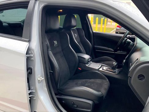 Used 2022 Dodge Charger Scat Pack w/ Plus Group image 8