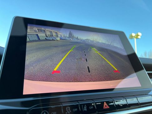 Used 2025 Jeep Compass Limited image 25