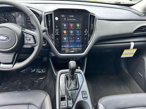New 2025 Subaru Crosstrek 2.5i Limited w/ Popular Package #3A image 15