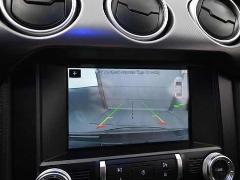 Used 2018 Ford Mustang GT Premium w/ Equipment Group 401A image 18