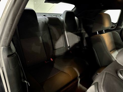 Used 2015 Dodge Challenger R/T w/ Quick Order Package 22B R/T image 25