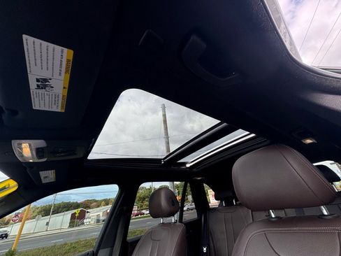 Used 2017 BMW X5 xDrive35i image 16