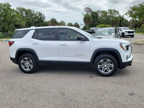 Used 2025 GMC Terrain Elevation FWD image 6