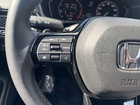 Used 2025 Honda Civic Sport image 13