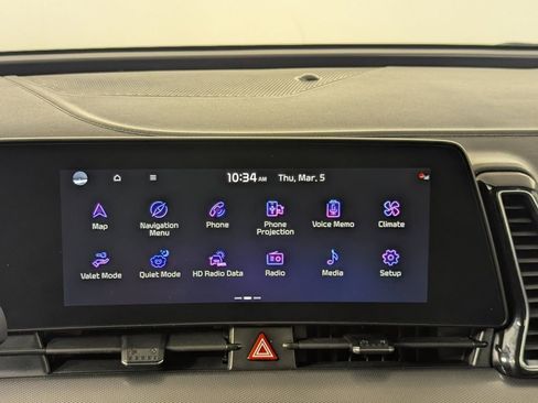 Used 2024 Kia Sportage SX image 18