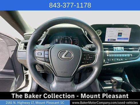 Used 2023 Lexus ES 350 w/ Premium Package FWD image 11