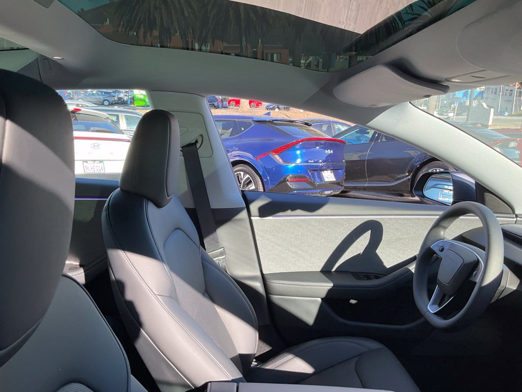 Used 2025 Tesla Model 3 Long Range RWD image 66