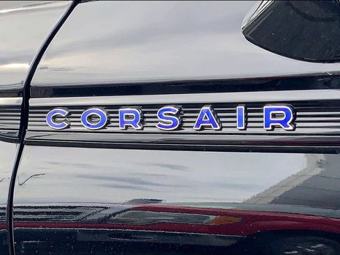 Used 2021 Lincoln Corsair Grand Touring AWD/4WD image 4