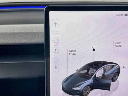 Used 2025 Tesla Model 3 Long Range AWD/4WD image 23