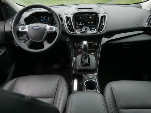 Used 2015 Ford Escape Titanium AWD/4WD image 18