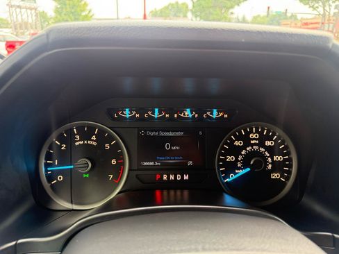 Used 2018 Ford F150 XLT w/ Equipment Group 302A Luxury AWD/4WD image 19