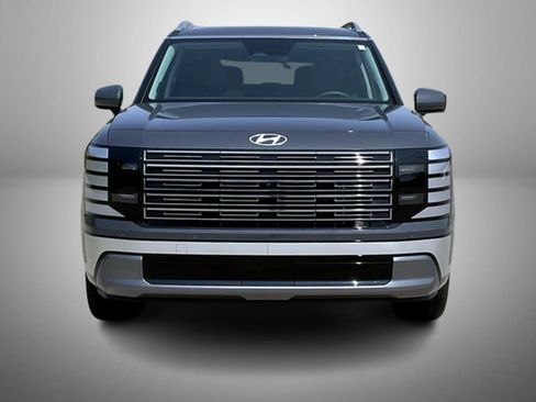 Certified 2026 Hyundai Palisade Limited AWD/4WD image 2