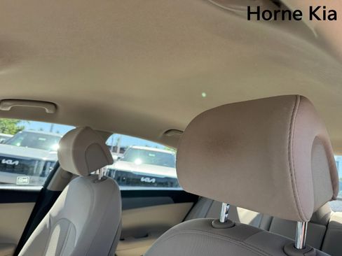 Used 2016 Hyundai Sonata SE FWD image 24