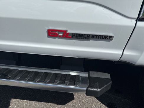 New 2026 Ford F350 Lariat w/ Chrome Package image 17