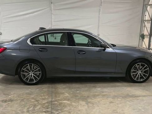 Used 2020 BMW 330i xDrive Sedan w/ Premium Package image 9