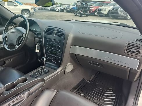 Used 2002 Ford Thunderbird RWD image 26
