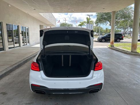 Used 2019 BMW M550i xDrive w/ Dynamic Handling Package AWD/4WD image 38