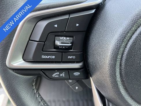 Used 2023 Subaru Forester Premium AWD/4WD image 32