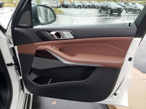 New 2026 BMW X7 xDrive40i w/ Premium Package image 20