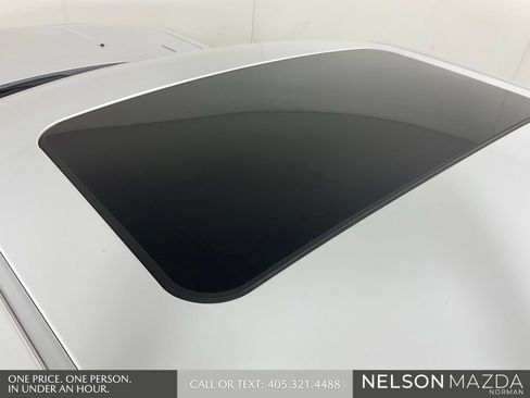 Used 2014 Dodge Challenger R/T Plus RWD image 11