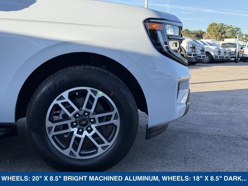 New 2026 Ford Expedition Active RWD image 13