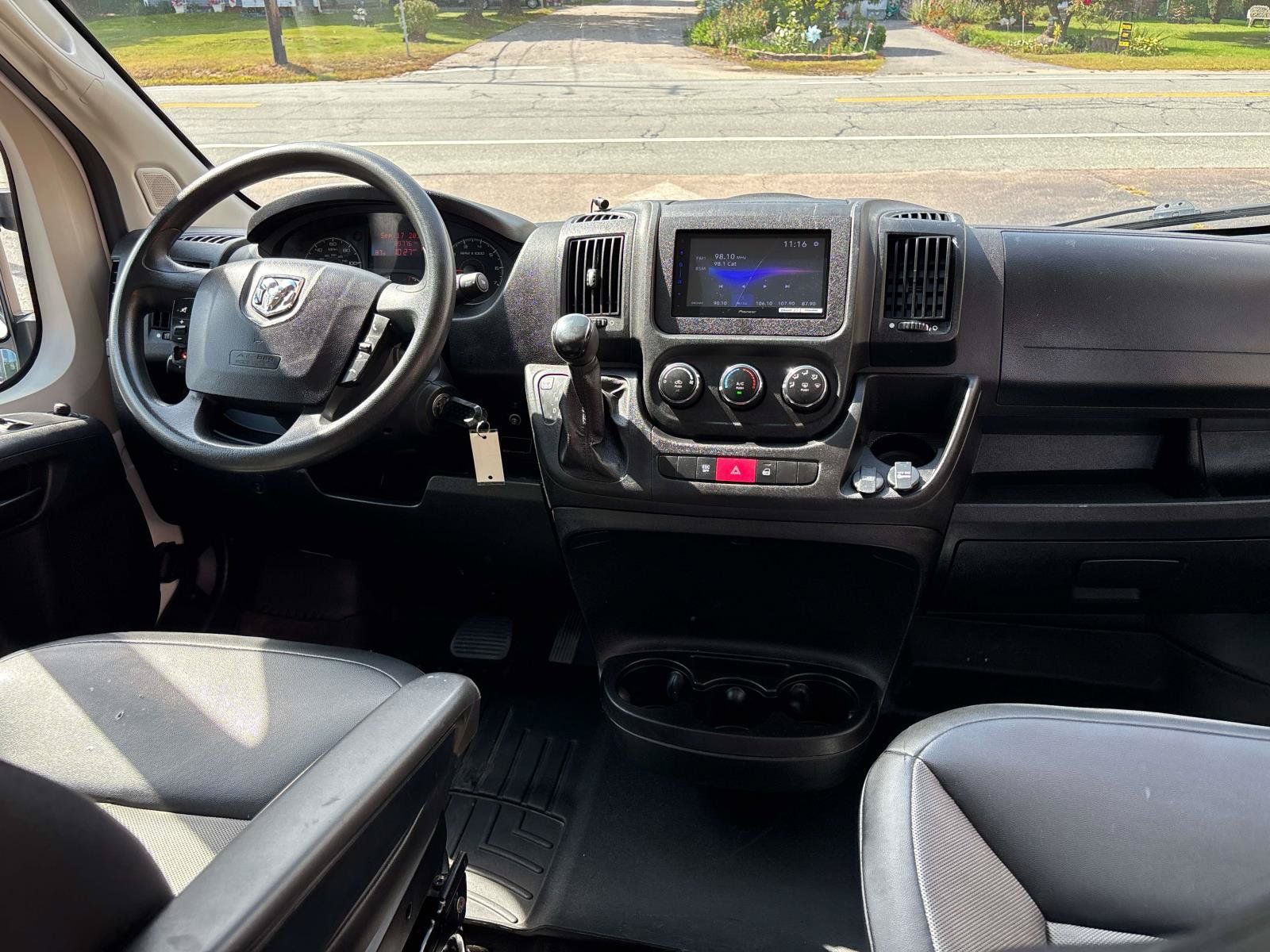 Used 2021 RAM ProMaster 2500 FWD image 11