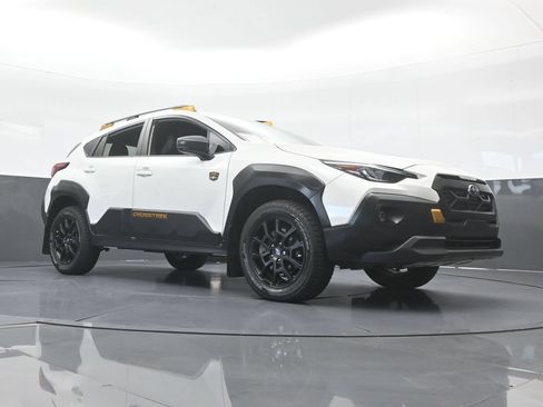 Used 2024 Subaru Crosstrek 2.5i Wilderness AWD/4WD image 59