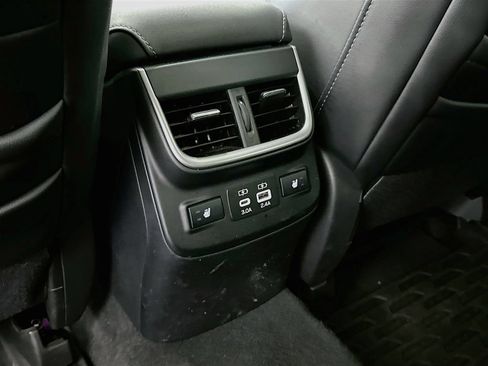 Used 2024 Subaru Outback Limited AWD/4WD image 28