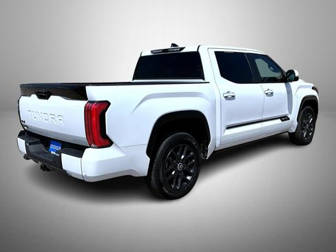 Used 2024 Toyota Tundra Platinum AWD/4WD image 5