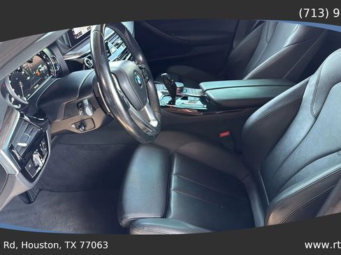 Used 2018 BMW 530i image 22