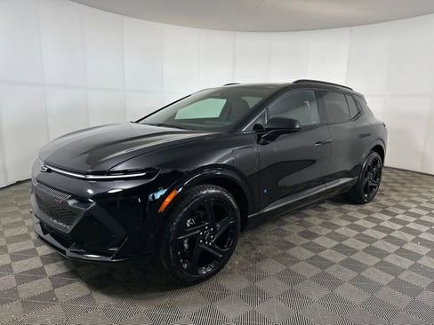 Used 2024 Chevrolet Equinox EV RS image 7