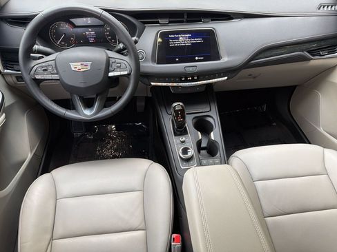 Used 2022 Cadillac XT4 Premium Luxury w/ Driver Awareness Package FWD image 25