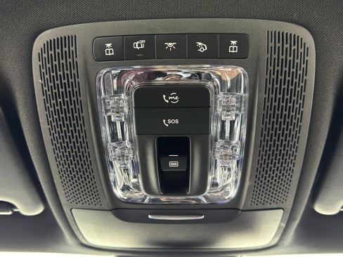 Used 2019 Mercedes-Benz A 220 A 220 w/ AMG Line & Premium Pa image 36