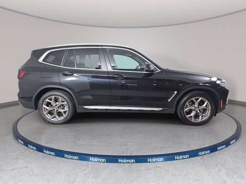 Used 2024 BMW X3 xDrive30i w/ Premium Package AWD/4WD image 4