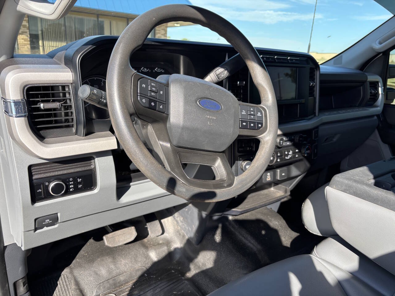 Used 2024 Ford F350 XL w/ 360-Degree Camera Package AWD/4WD image 11