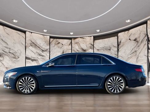 Used 2017 Lincoln Continental Black Label w/ Rear-seat Package image 7