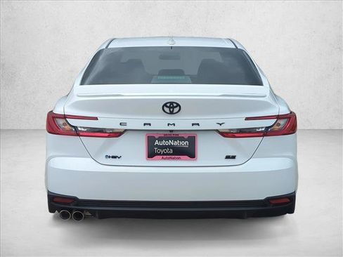 Used 2025 Toyota Camry SE FWD image 6