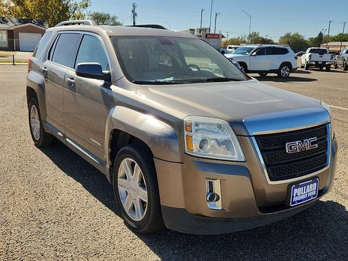 Used 2011 GMC Terrain SLT image 4