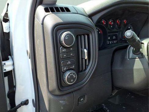 New 2026 Chevrolet Silverado 1500 Custom Trail Boss AWD/4WD image 12