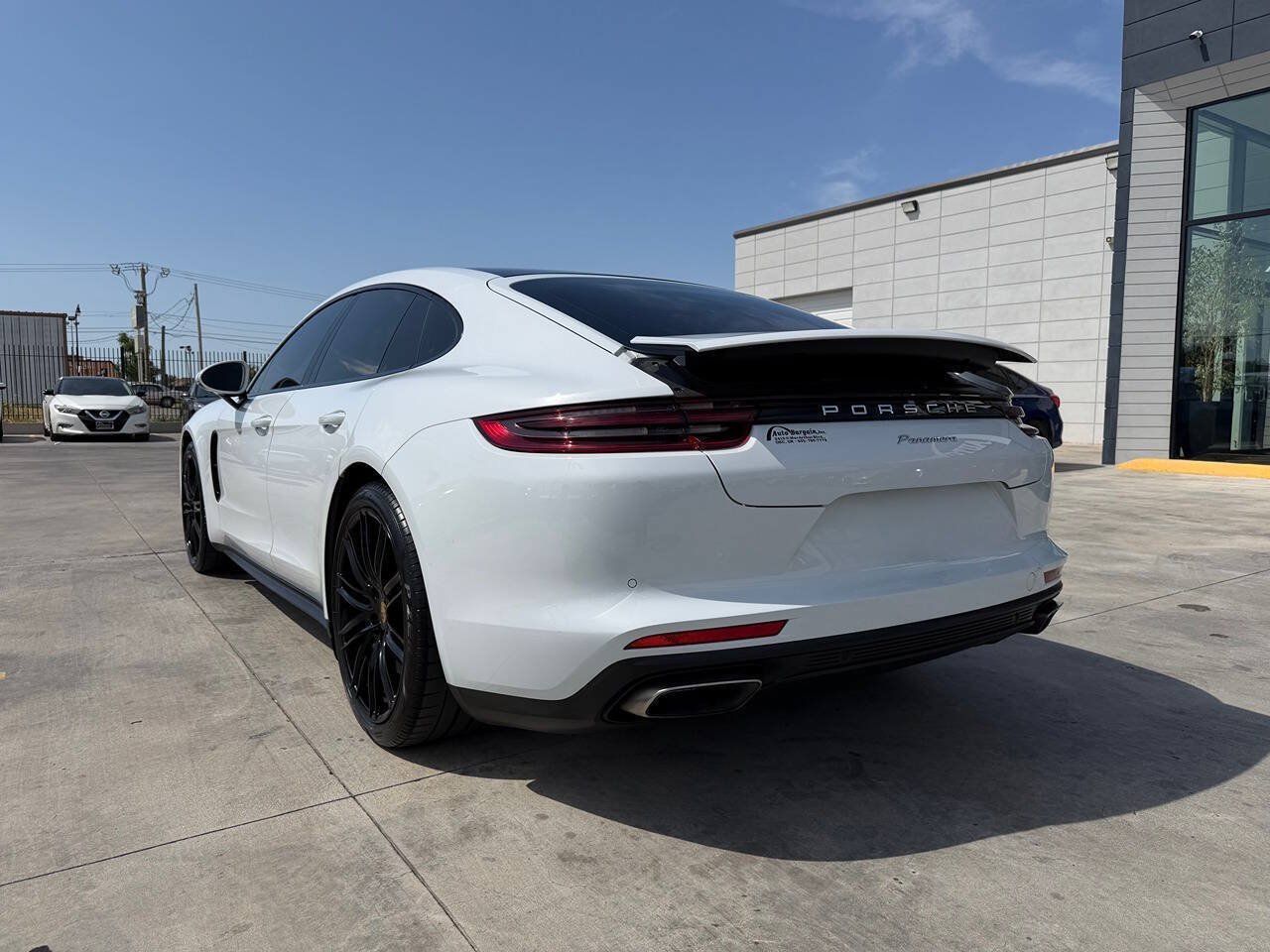 Used 2018 Porsche Panamera 4 AWD/4WD image 2
