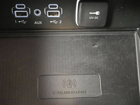 Used 2023 Jeep Grand Cherokee L Laredo AWD/4WD image 14