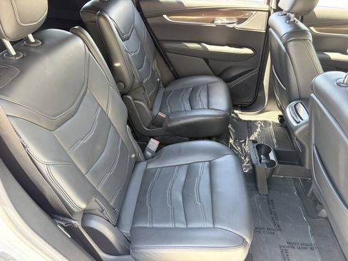 Certified 2023 Cadillac XT6 Sport w/ Platinum Package AWD/4WD image 14